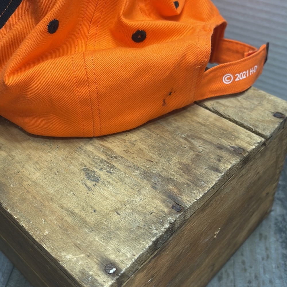 Small Authentic Harley Davidson Velcro back never been worn smoke-free home - Picture 5 of 5